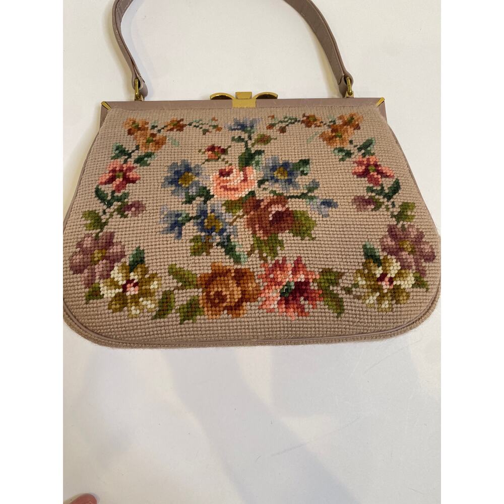 Vintage Floral Tapestry Needlepoint Purse Handbag Granny w/ Small Mirror EUC - Picture 7 of 12